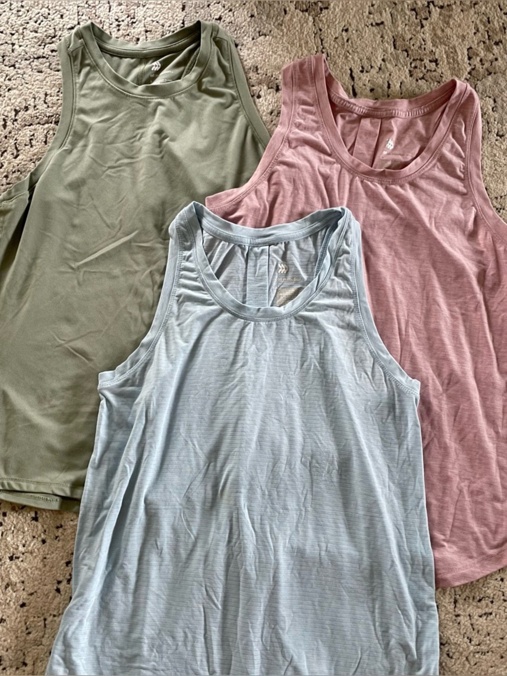 Women’s Target All in Motion Active Tank Tops - Size Small